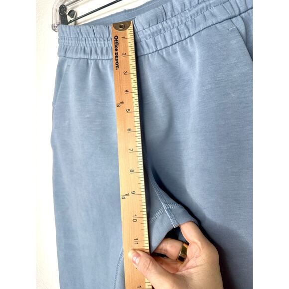 Lululemon Softstreme Pale Blue High Rise Drawstring Lounge Pant Size 2 Oversize - Picture 16 of 16